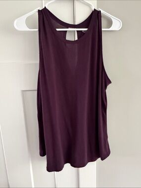 Old Navy Women's Plum Sleeveless Tank Top